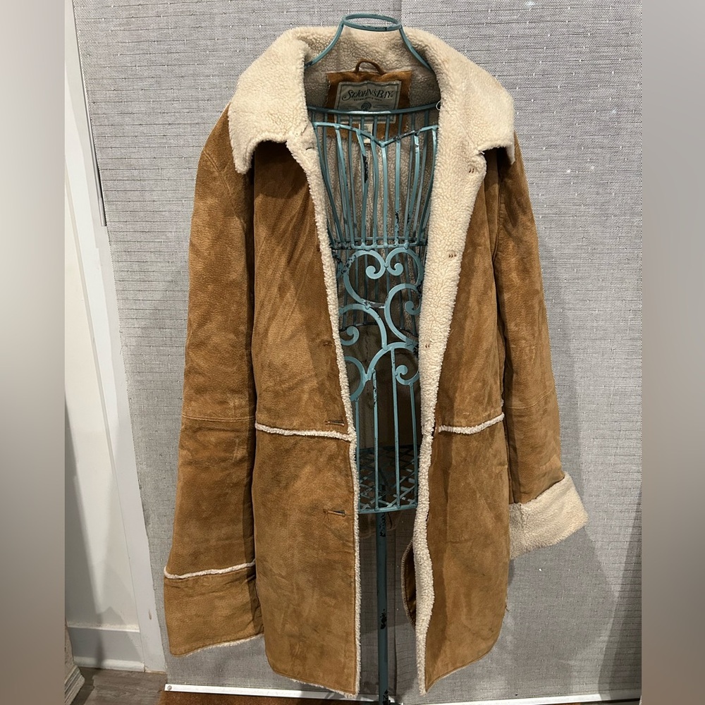 Women’s (L) St. John’s Bay Suede/ Fur lined Pea Coat